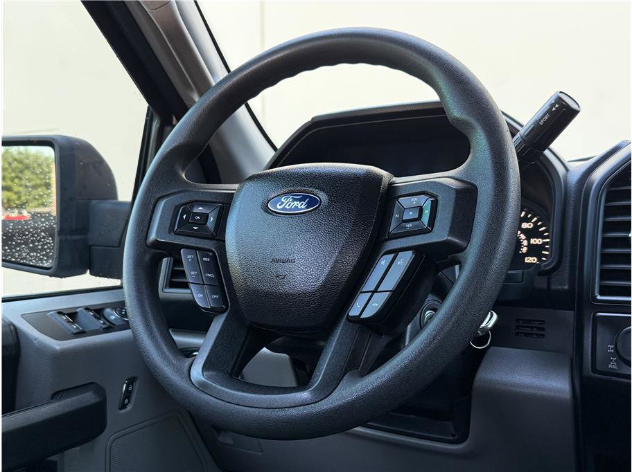 Used 2016 Ford F150 XL w/ Equipment Group 101A Mid image 9