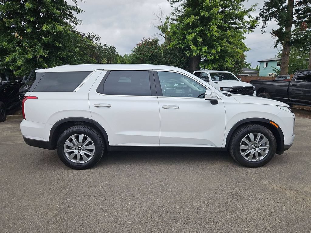 Used 2023 Hyundai Palisade SEL FWD image 8