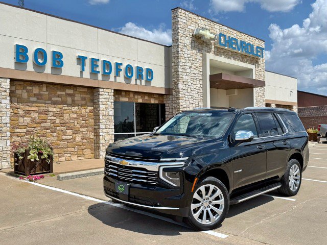 Certified 2026 Chevrolet Tahoe Premier w/ Sun And Tow Package RWD image 1