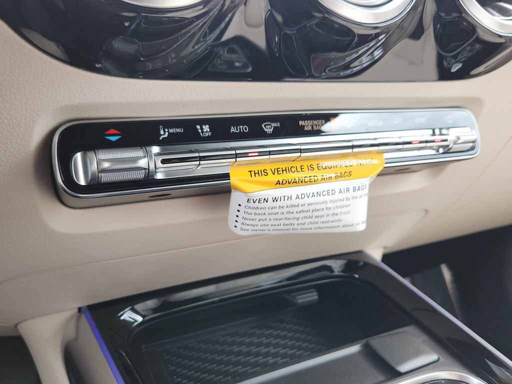 Used 2026 Mercedes-Benz GLA 250 4MATIC image 19
