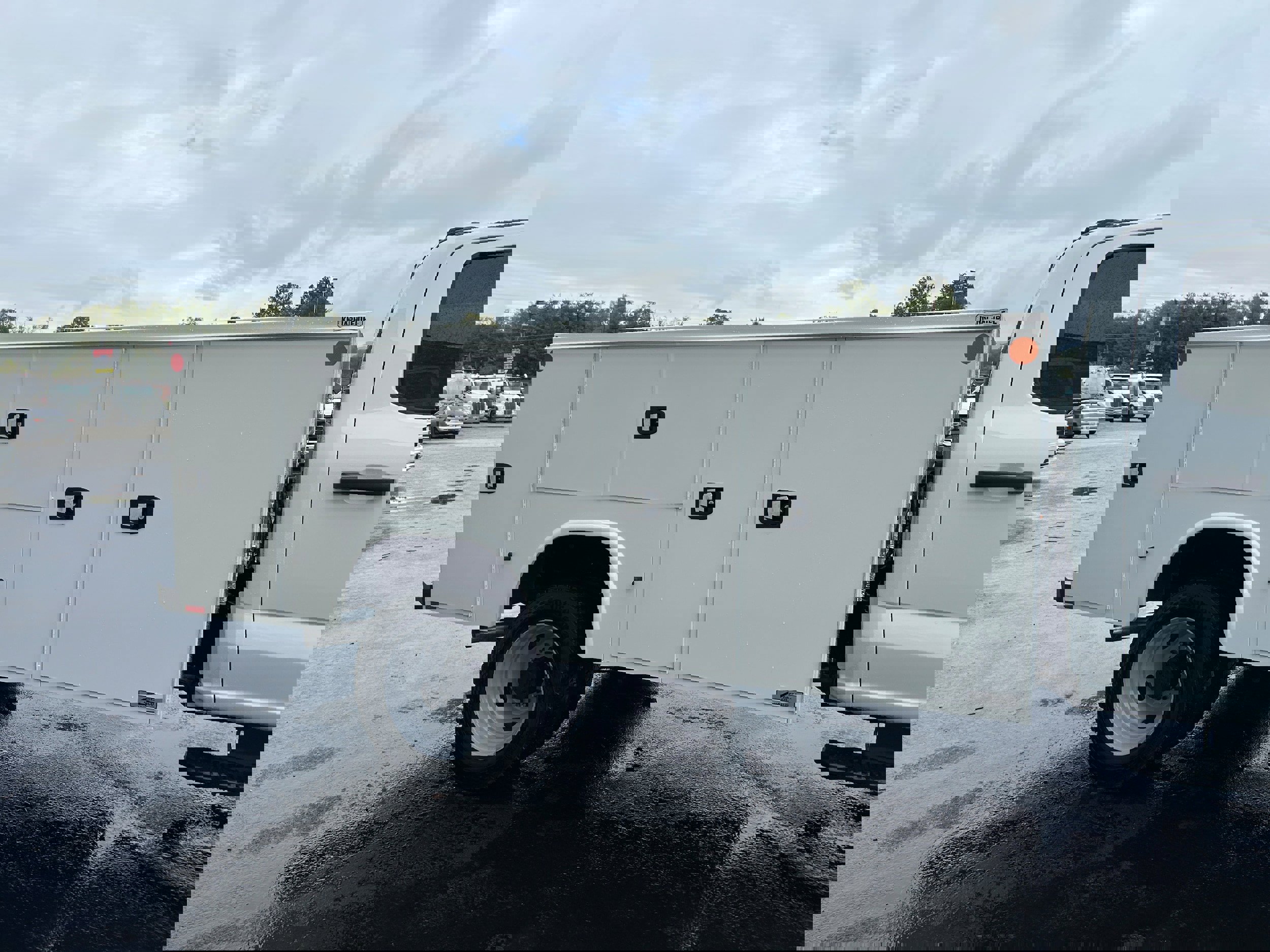 New 2026 Ford F550 4x4 Crew Cab image 29