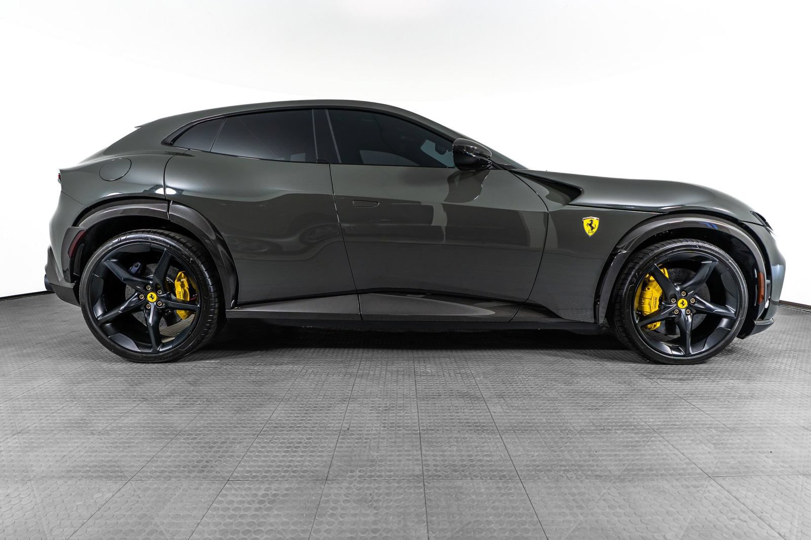 Certified 2025 Ferrari Purosangue AWD/4WD image 6
