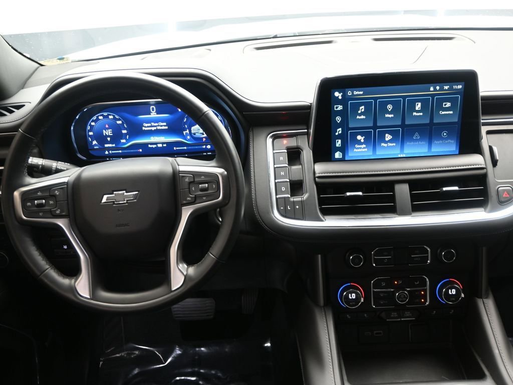 Used 2024 Chevrolet Suburban Z71 w/ Luxury Package image 16