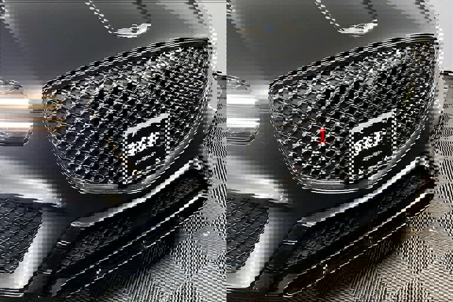 Used 2024 Genesis GV70 3.5T Sport w/ Sport Prestige Package image 28