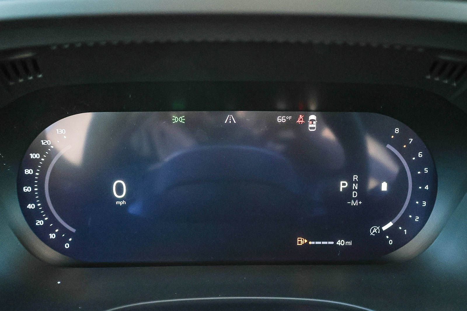 New 2026 Volvo XC60 B5 Plus w/ Climate Package PRO image 34