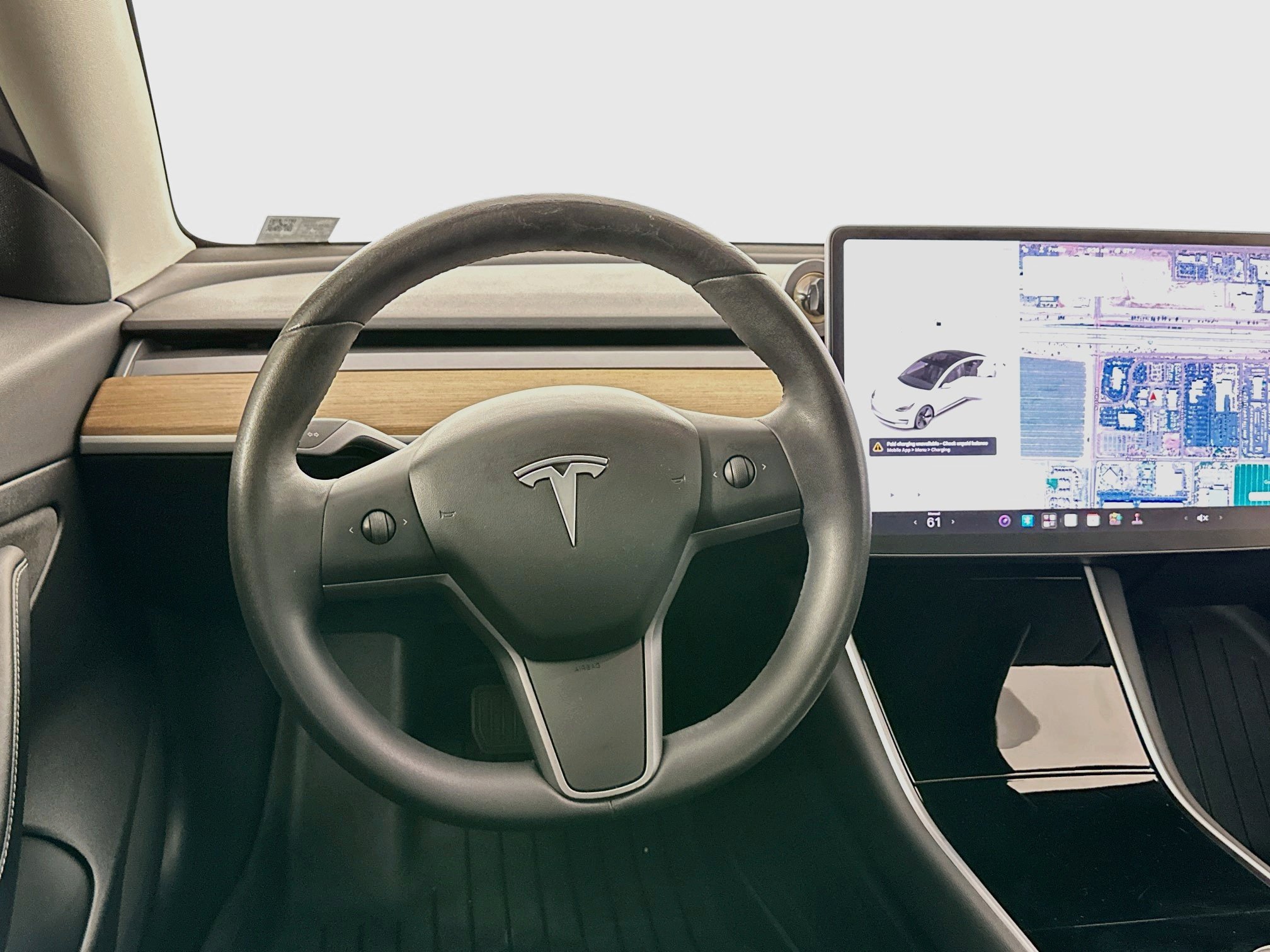 Used 2020 Tesla Model 3 Standard Range Plus RWD image 16