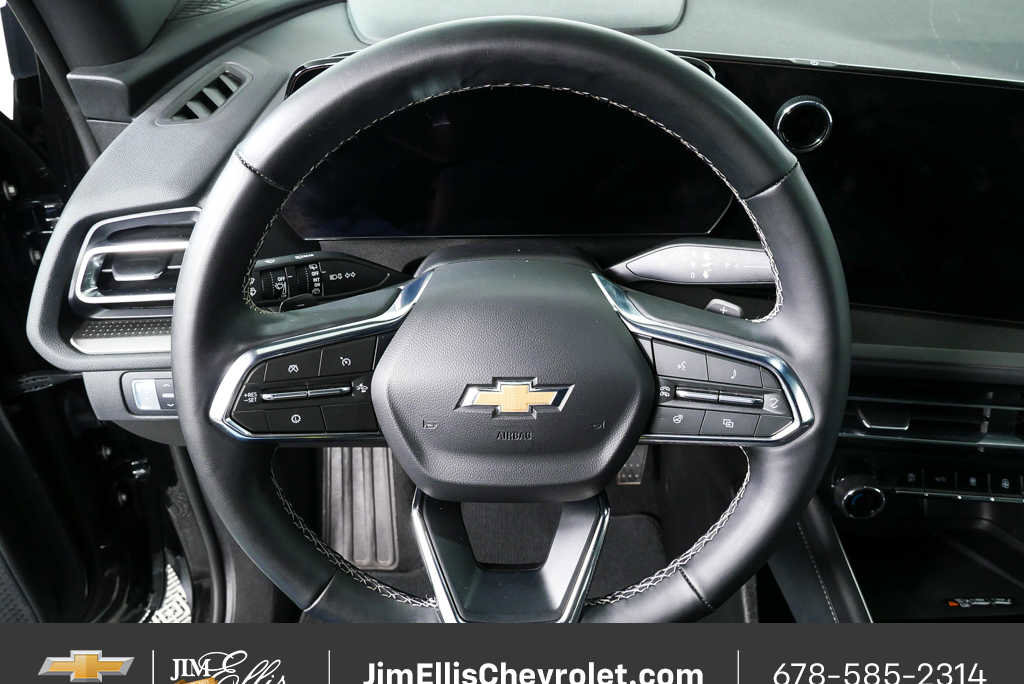 Certified 2025 Chevrolet Traverse LT image 8