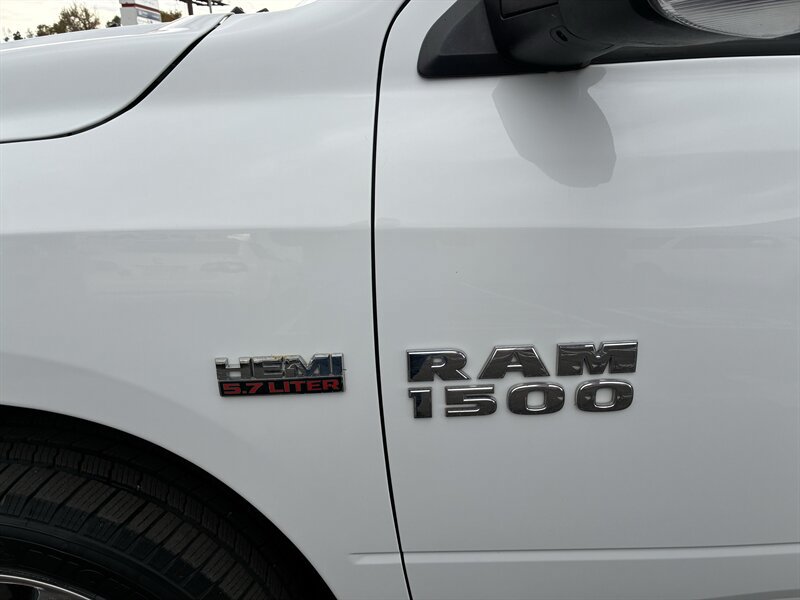 Used 2016 RAM 1500 Big Horn AWD/4WD image 9