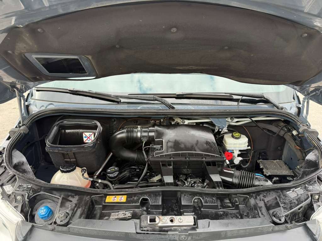 Used 2019 Mercedes-Benz Sprinter 144 image 62