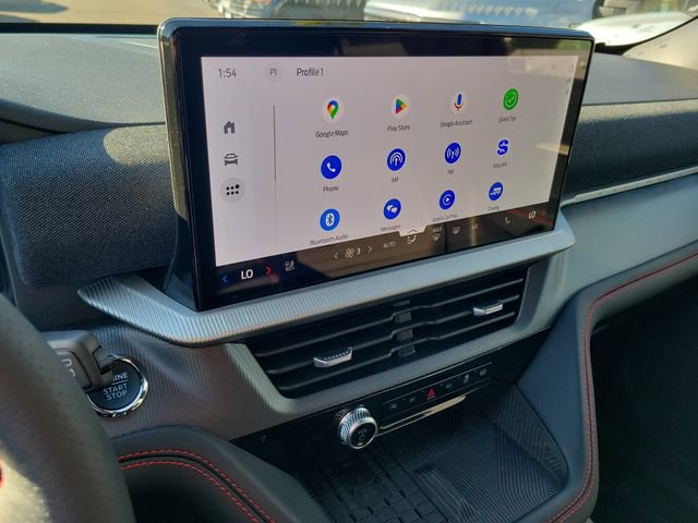 Used 2025 Ford Explorer ST-Line w/ Premium Package image 8