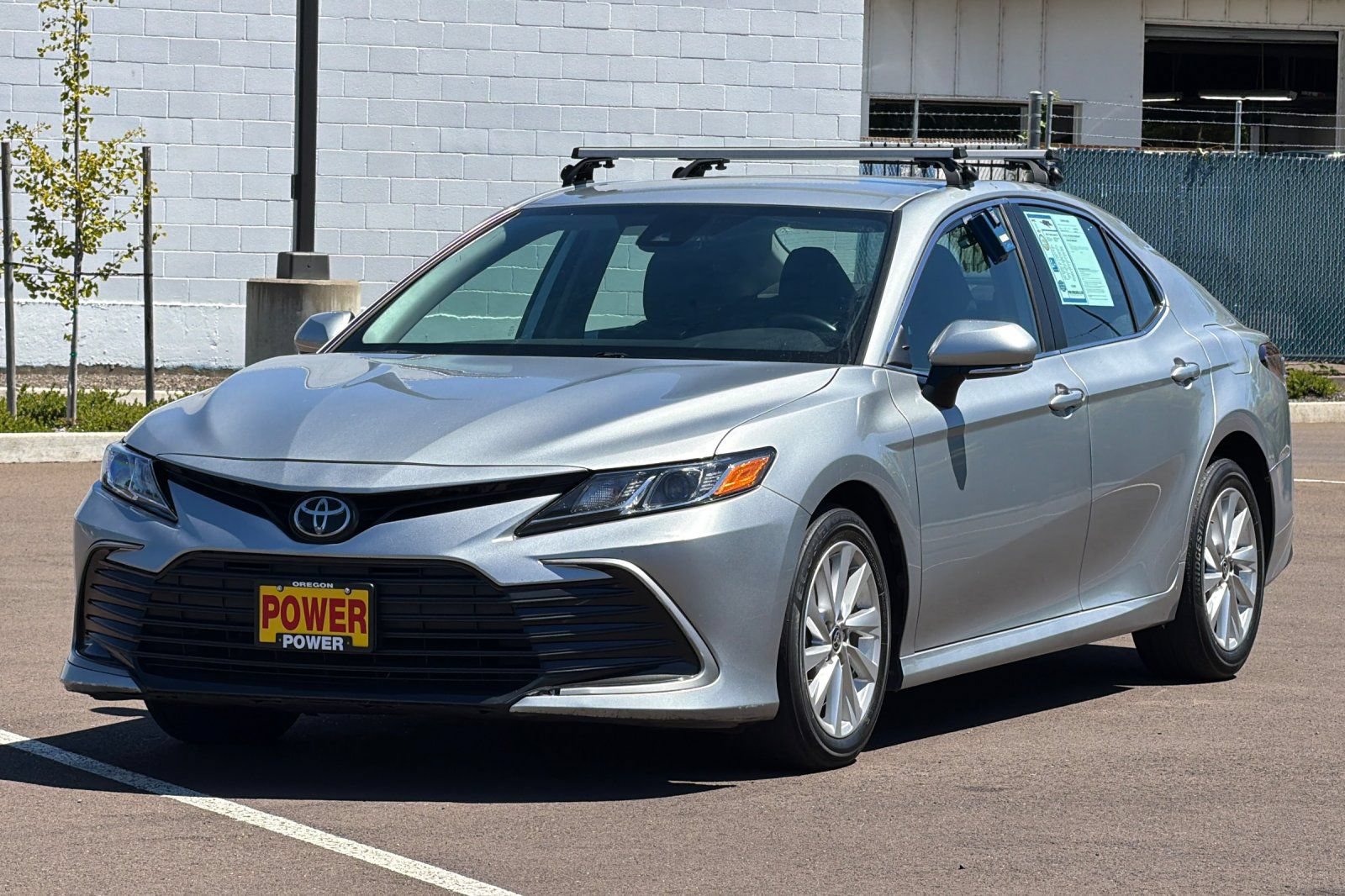 Used 2021 Toyota Camry LE w/ Cold Weather Package FWD image 8