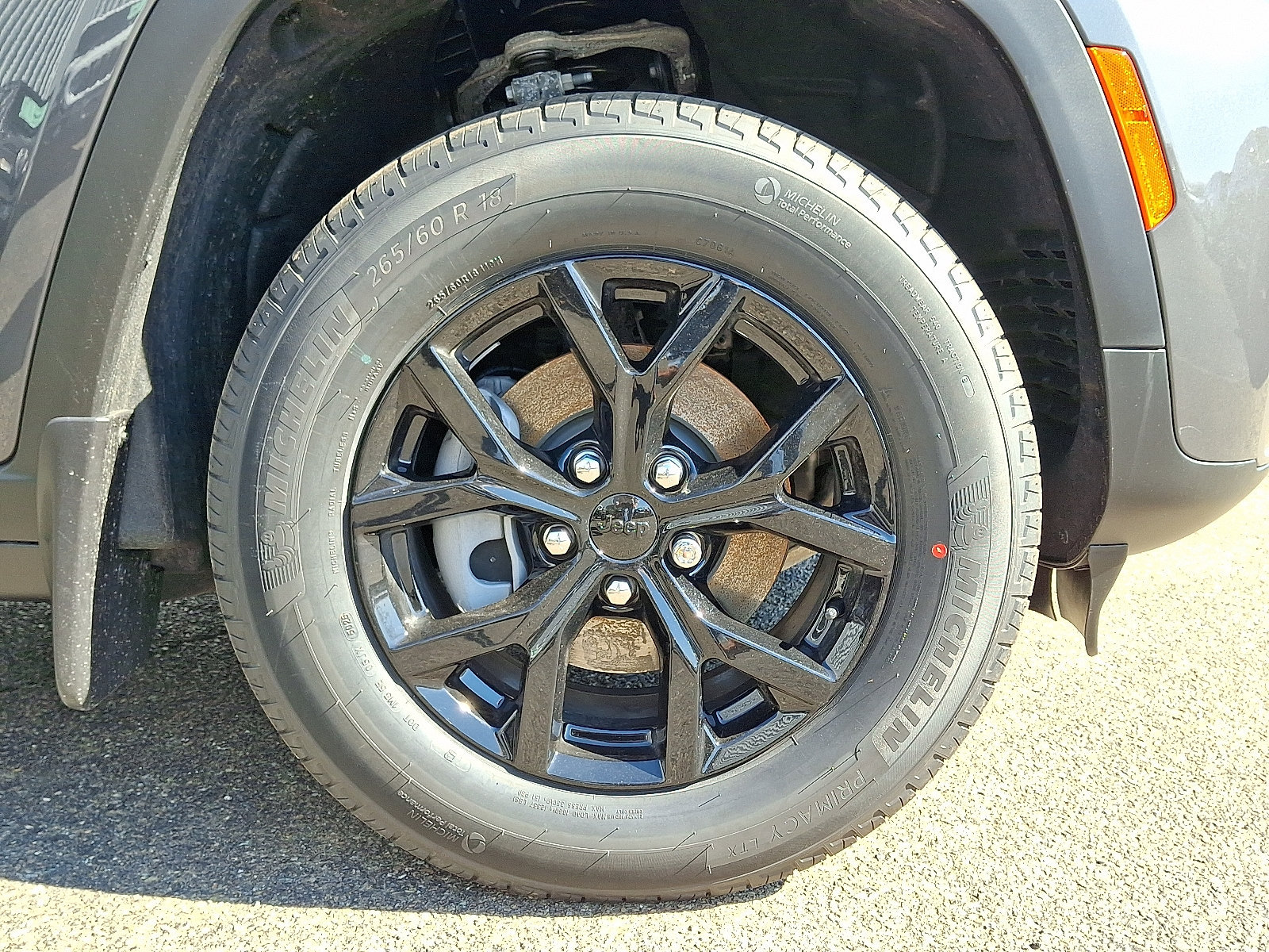 New 2026 Jeep Grand Cherokee Altitude AWD/4WD image 5