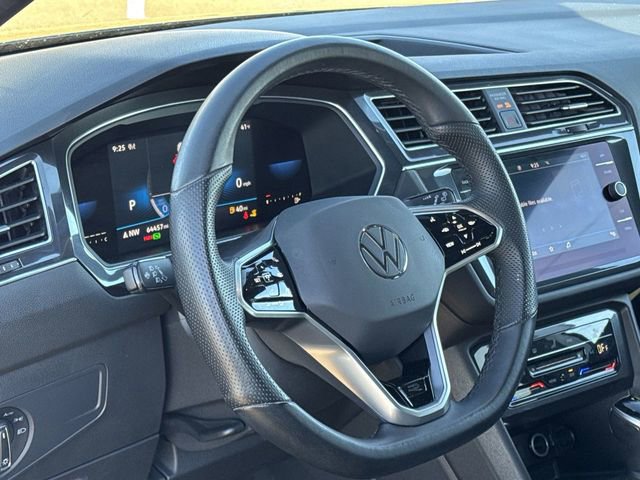Used 2022 Volkswagen Tiguan SE R-Line AWD/4WD image 33