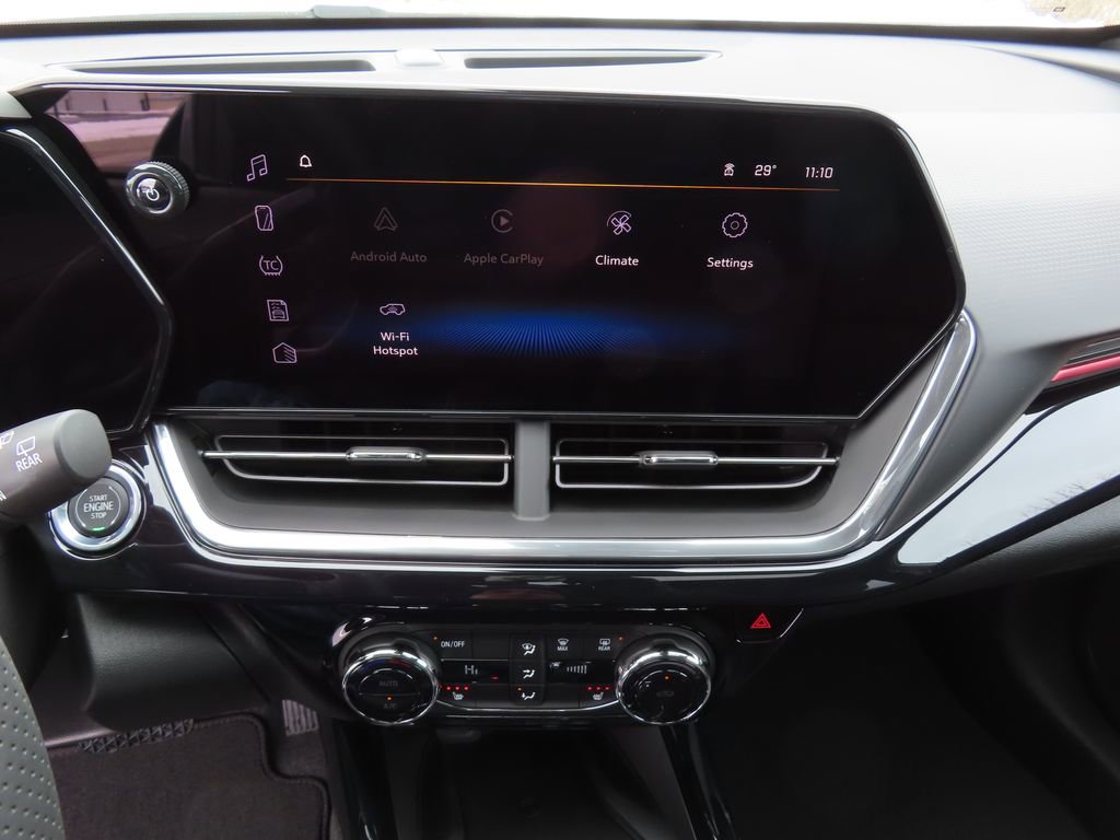 New 2026 Chevrolet Trax RS w/ Sunroof Package FWD image 5