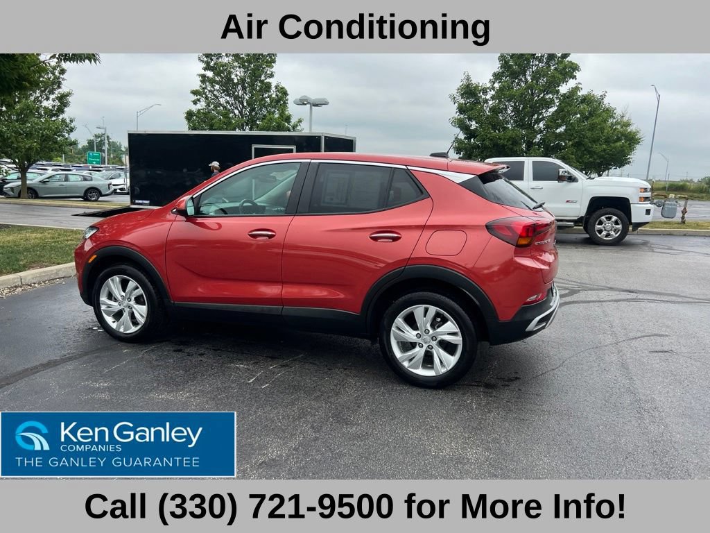 Used 2024 Buick Encore GX Preferred w/ Comfort Package FWD image 15
