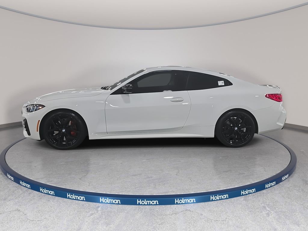 Used 2025 BMW 430i Coupe w/ M Sport Package image 11