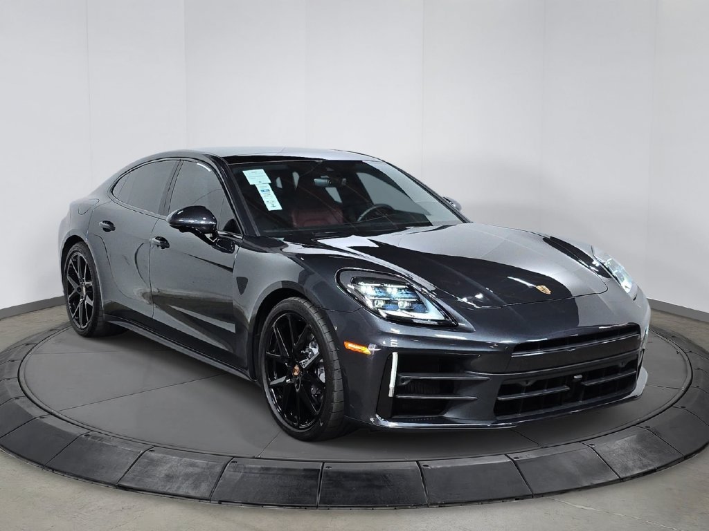 Certified 2026 Porsche Panamera RWD image 9