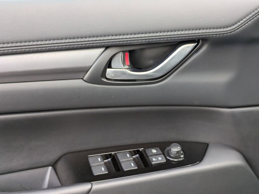 Used 2025 MAZDA CX-5 AWD 2.5 S w/ Select Package image 13