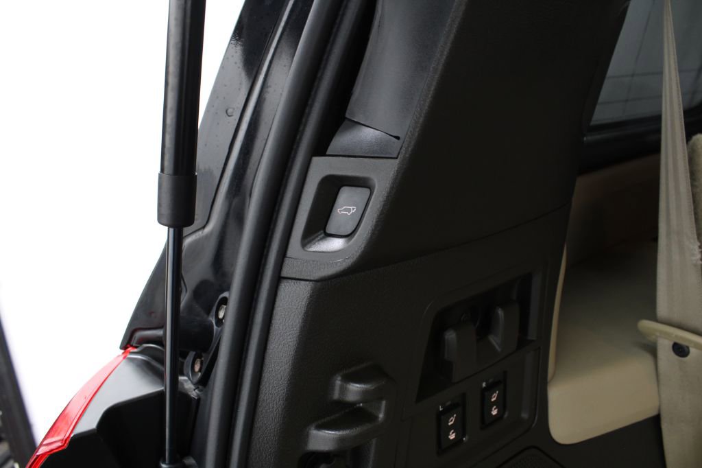 Used 2011 Toyota Sequoia Limited image 20