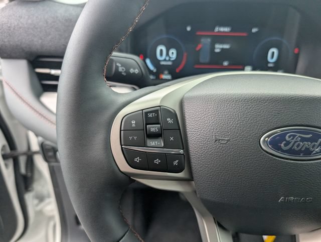 New 2026 Ford Explorer Active w/ Active Comfort Package AWD/4WD image 12