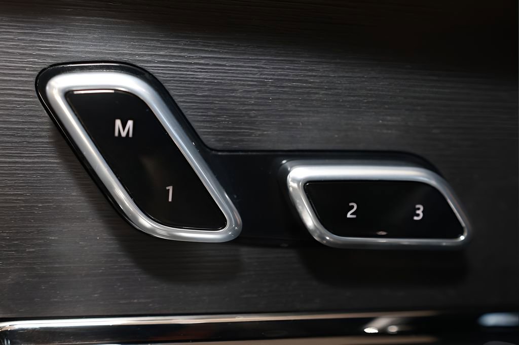 Used 2023 Land Rover Range Rover Sport SE Dynamic image 22