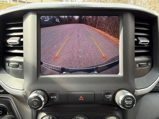 Used 2022 RAM 1500 Big Horn AWD/4WD image 23