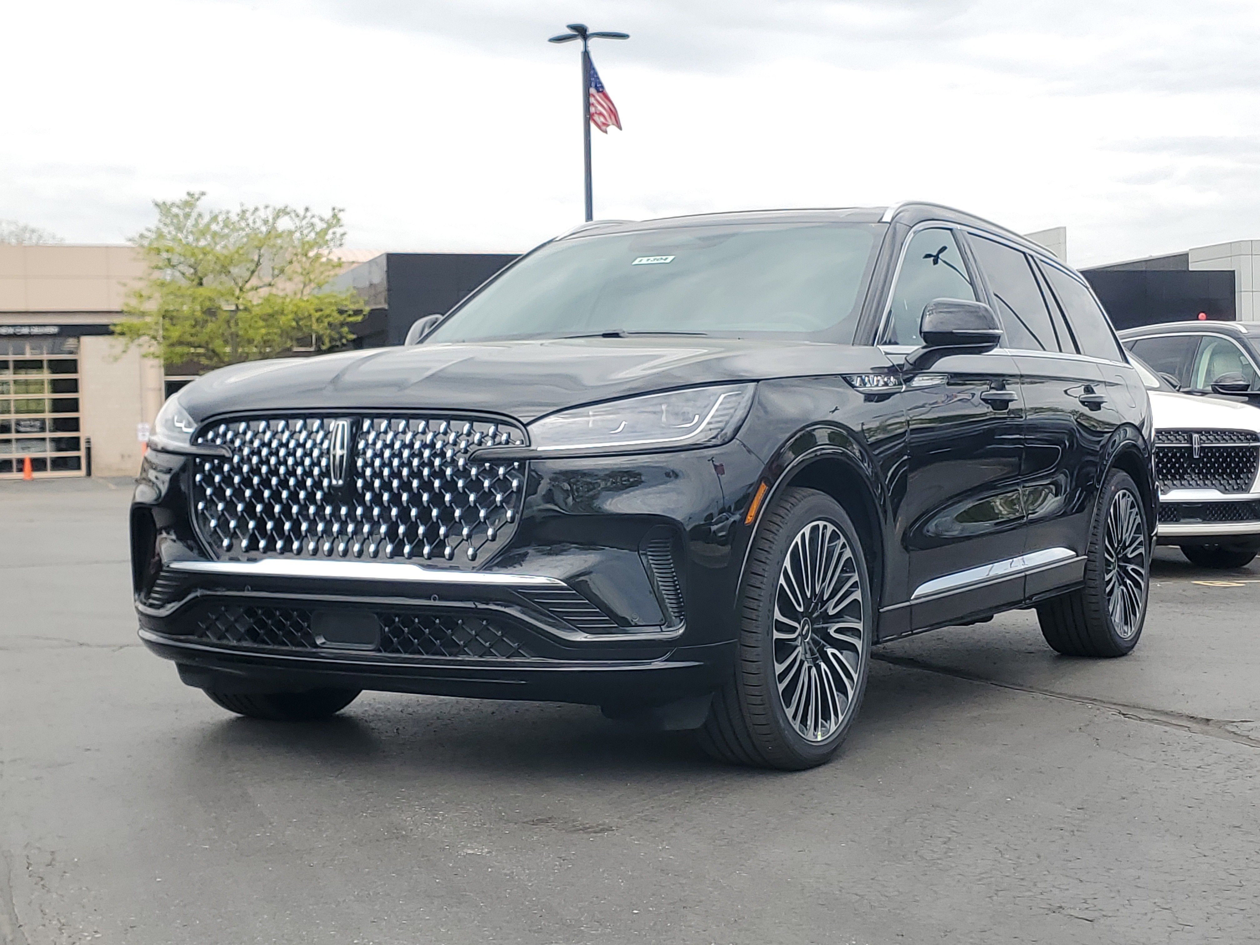 New 2026 Lincoln Aviator Black Label w/ Dynamic Handling Package AWD/4WD video 2