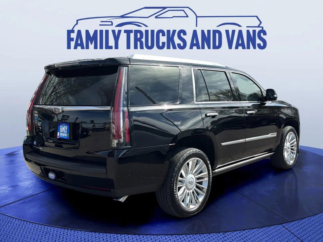 Used 2017 Cadillac Escalade Platinum AWD/4WD image 5