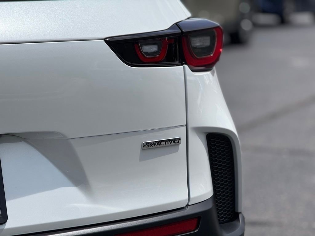 New 2025 MAZDA CX-50 AWD 2.5 S w/ Weather Package image 9