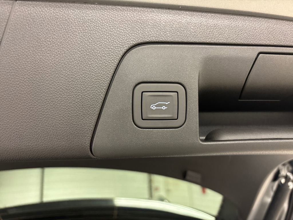 New 2026 Buick Envision Sport Touring AWD/4WD image 18