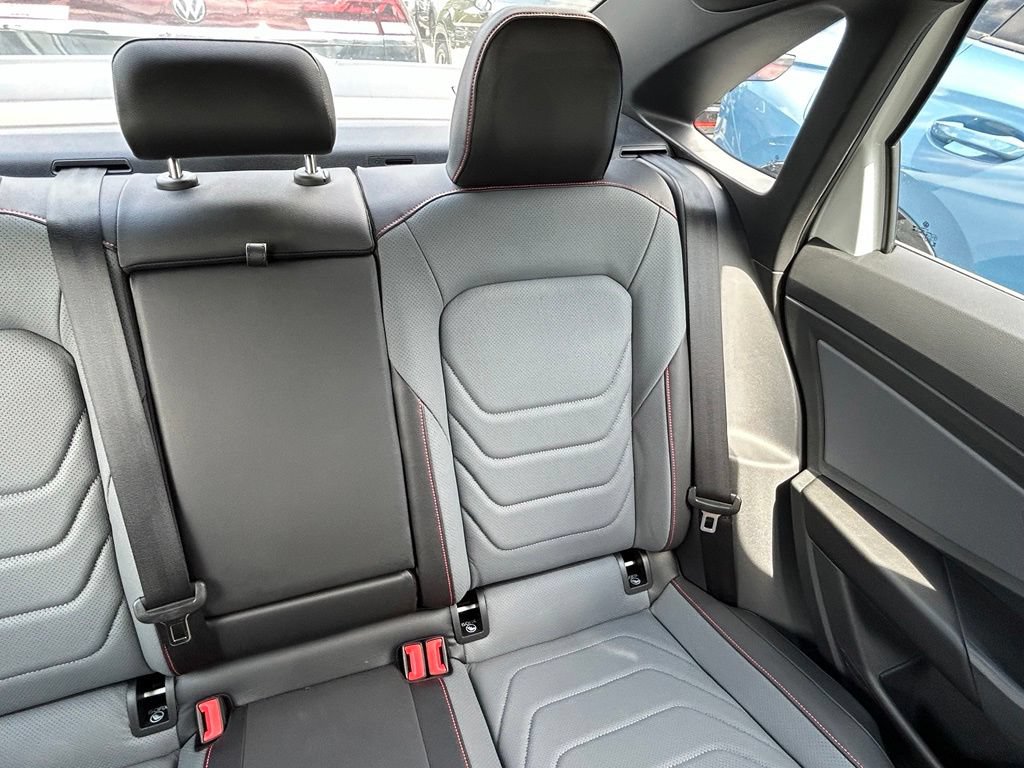 New 2026 Volkswagen Jetta GLI Autobahn FWD image 14