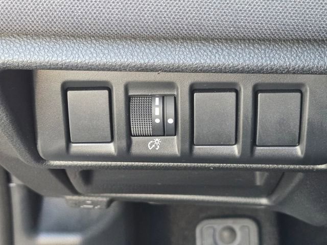 Certified 2025 Subaru Outback Premium image 24