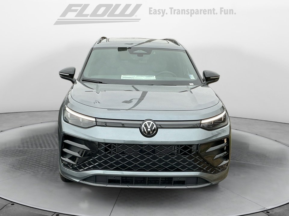 New 2026 Volkswagen Tiguan SE R-Line AWD/4WD video 2