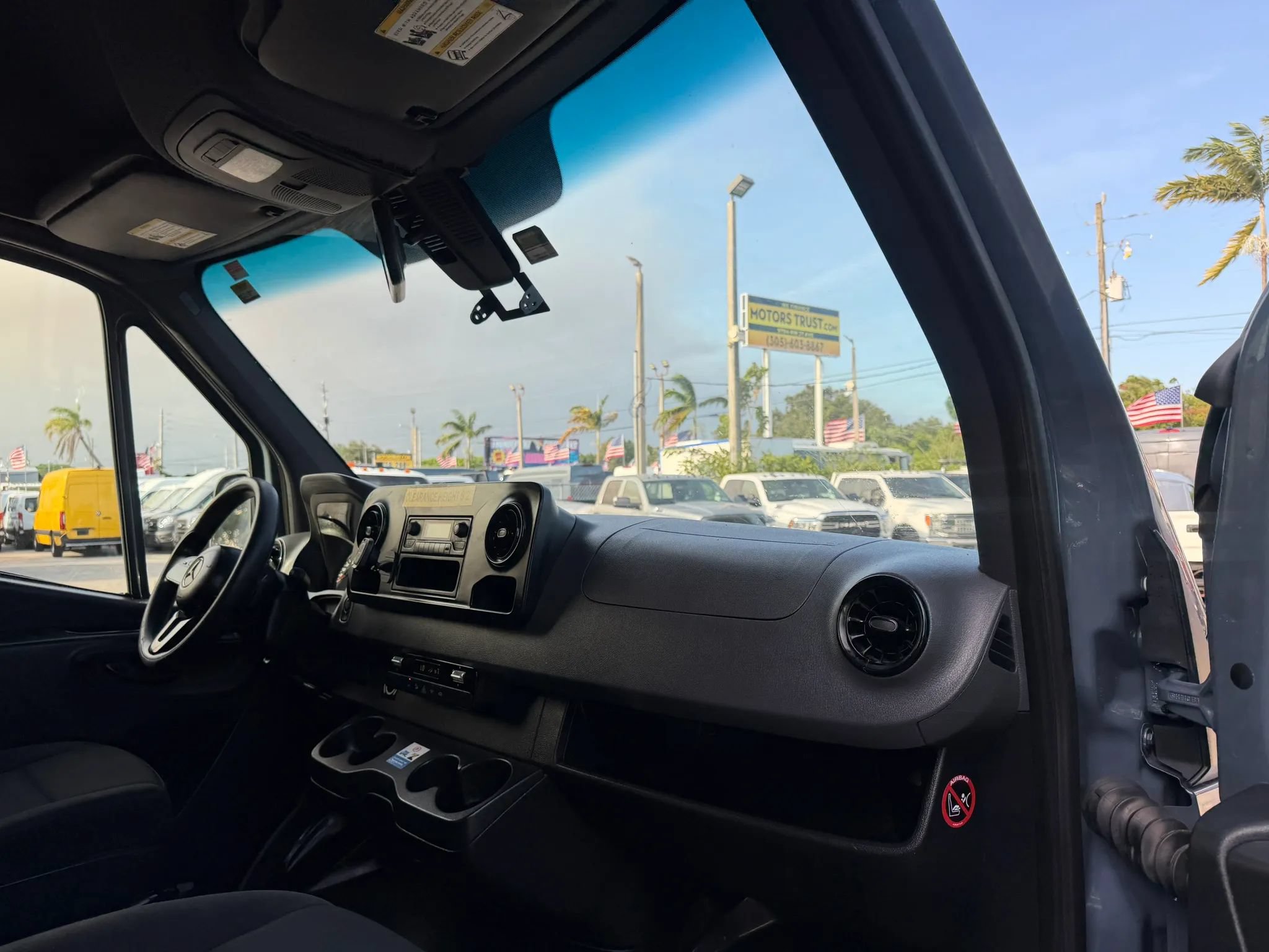 Used 2019 Mercedes-Benz Sprinter 170 image 16