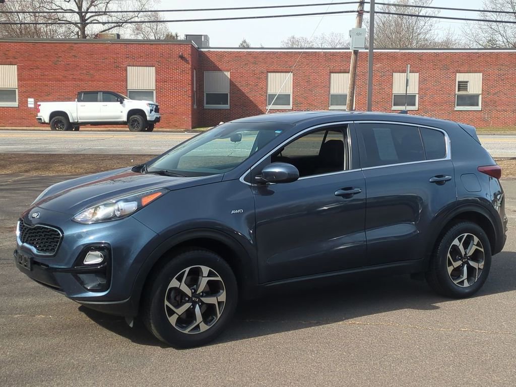 Used 2021 Kia Sportage LX AWD/4WD image 2