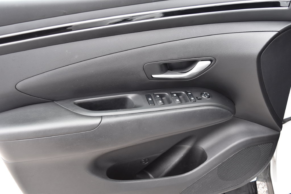 Used 2024 Hyundai Tucson SEL FWD image 8