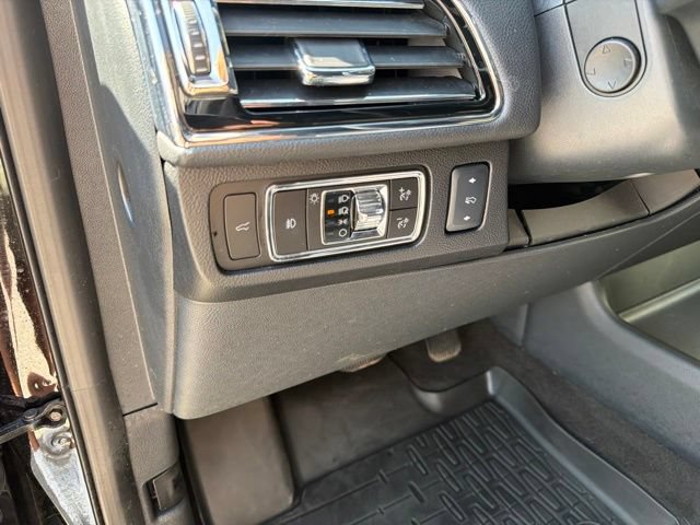 Used 2023 Lincoln Navigator L Reserve AWD/4WD image 22