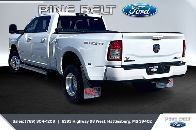 Used 2024 RAM 3500 Big Horn w/ Sport Appearance Package image 2