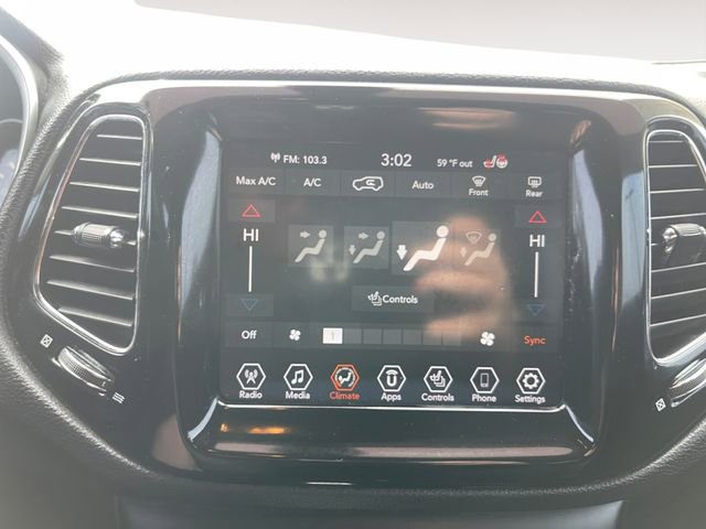 Used 2020 Jeep Compass Limited image 18