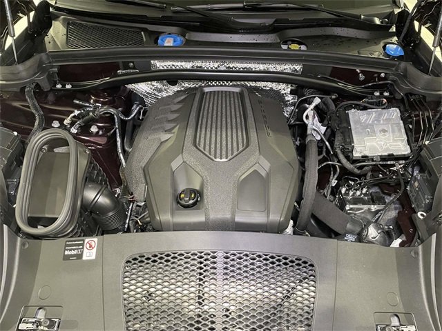 New 2026 Porsche Macan image 24