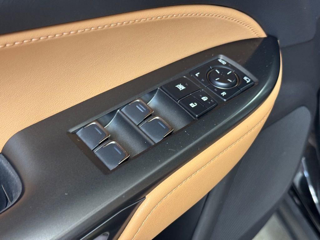 Used 2023 Lexus NX 350h 350h Base w/ Towing Package (2000 Lbs) image 9