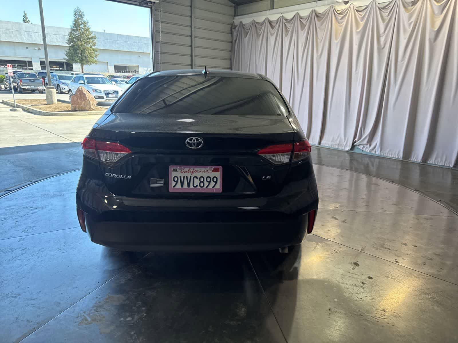 Used 2025 Toyota Corolla LE FWD image 6