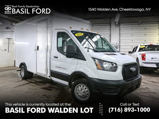 Used 2023 Ford Transit 350 DRW RWD image 1