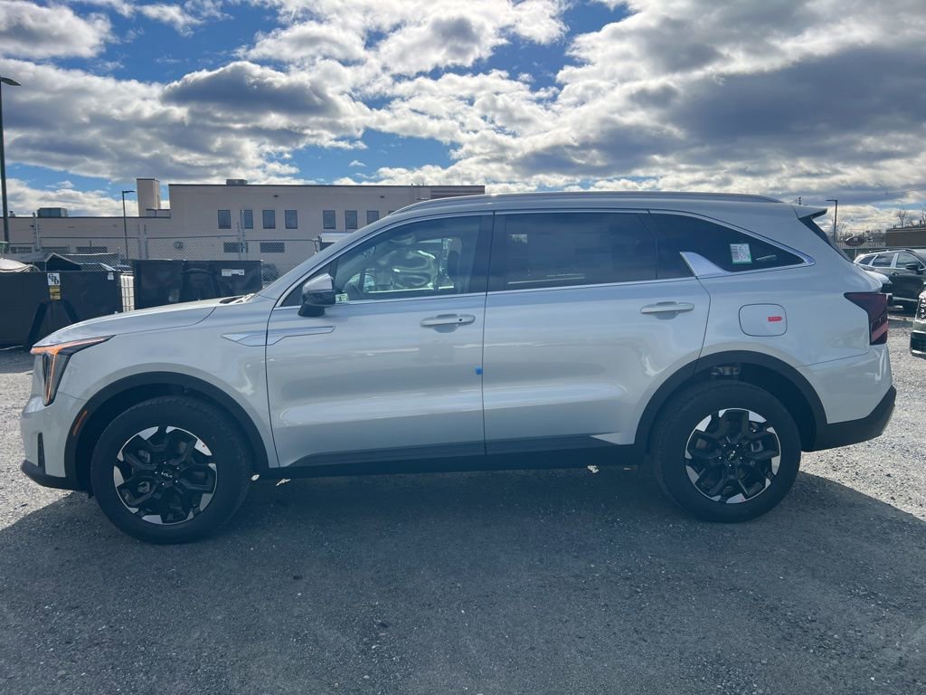 New 2026 Kia Sorento S w/ S Panoramic Sunroof Package image 2