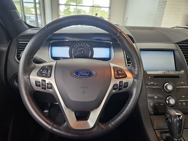 Used 2014 Ford Taurus SEL w/ Equipment Group 201A FWD image 18