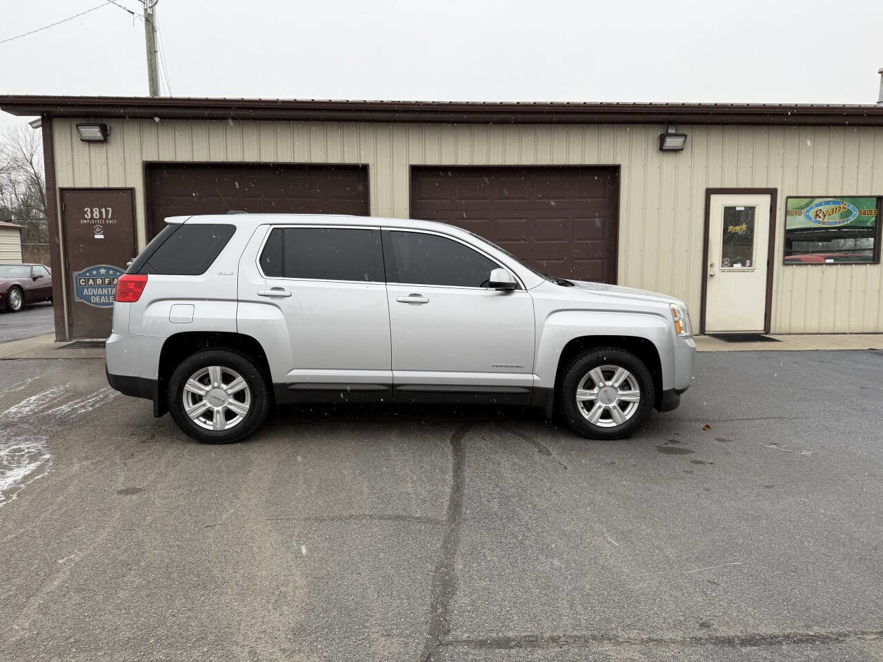Used 2015 GMC Terrain SLE image 5