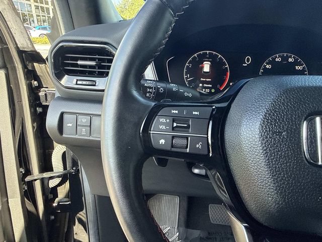 Certified 2025 Honda Pilot TrailSport image 33