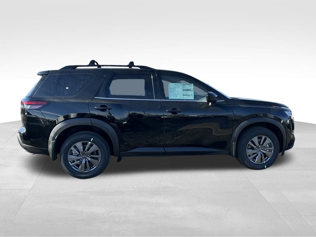 New 2026 Nissan Pathfinder SV image 6