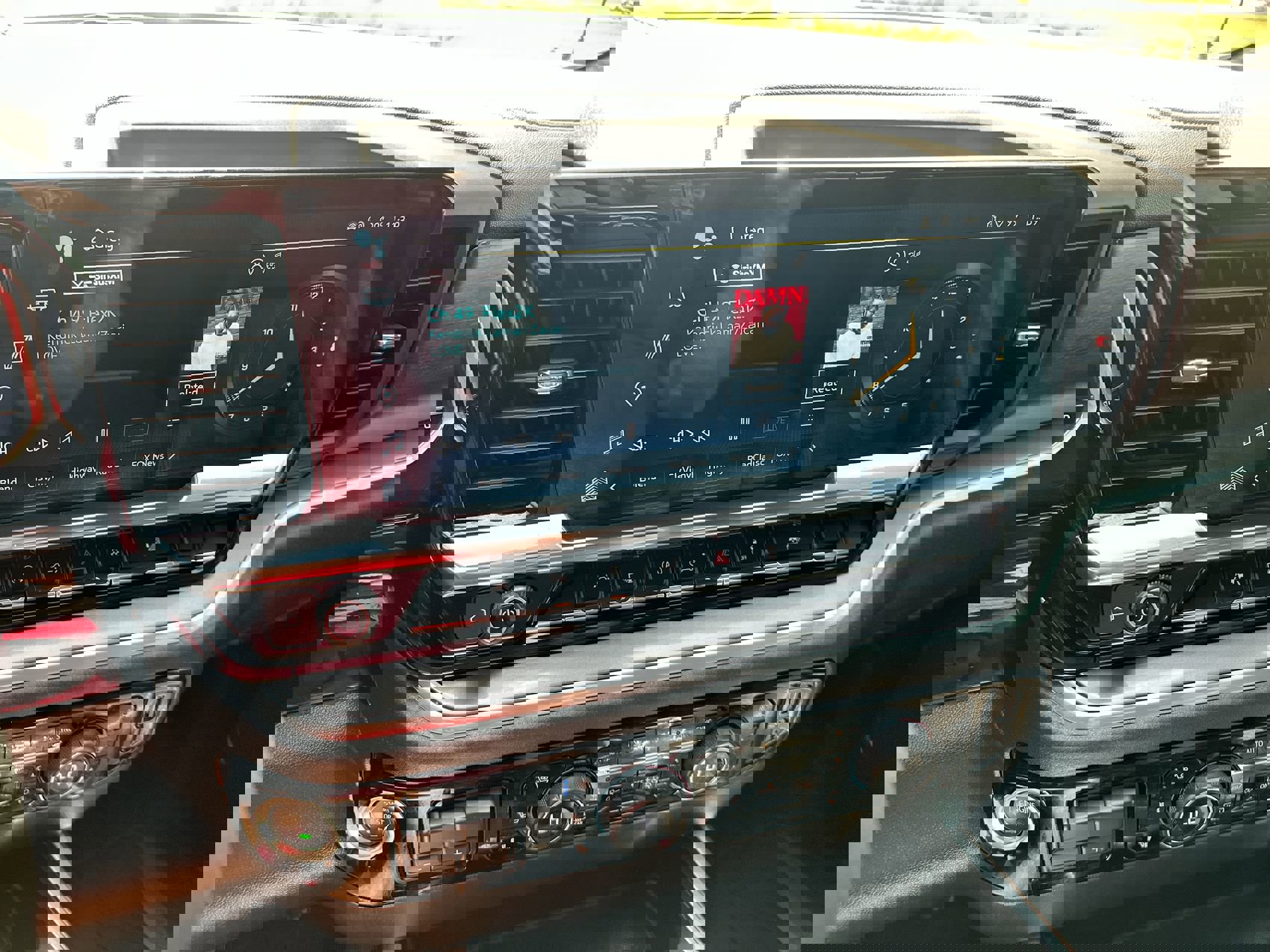 Used 2024 Chevrolet Silverado 1500 High Country w/ High Country Premium Package image 16