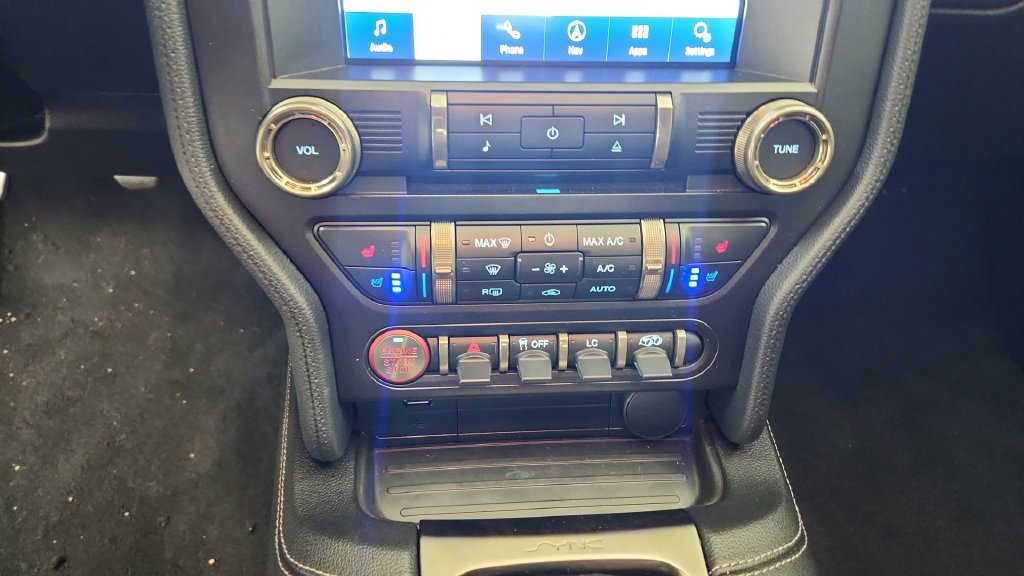 Used 2020 Ford Mustang Shelby GT350 w/ Technology Package RWD image 43